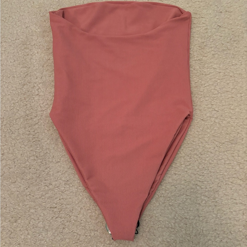 Skatie swimsuit NWT in the color pink - Picture 5 of 7